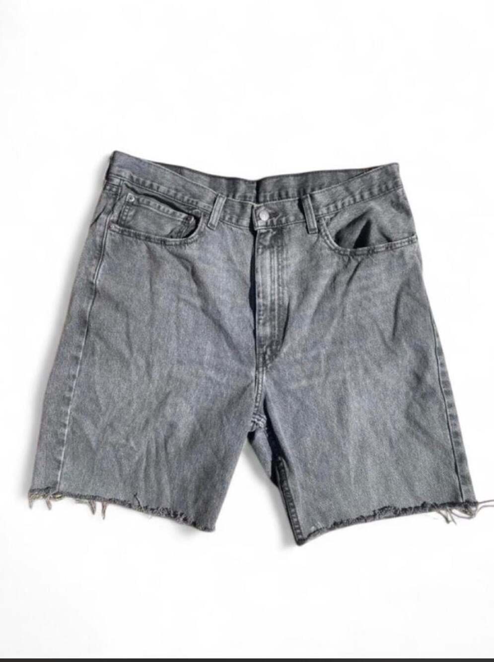 Levi's 565 Loose Fit Denim Shorts W36